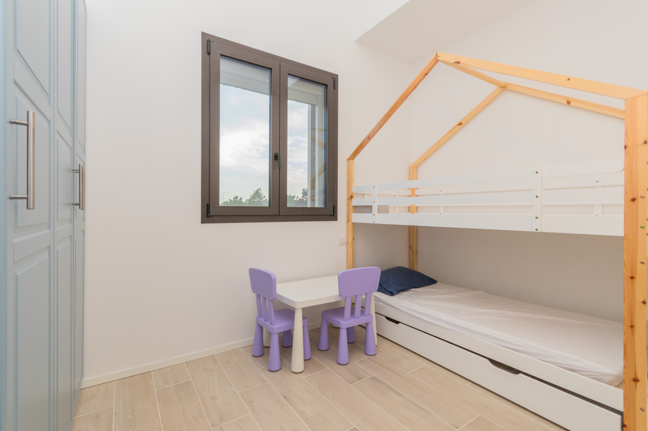Attico Esclusivo con Piscina Privata e Solarium Panoramico a Jesolo — Foto 25