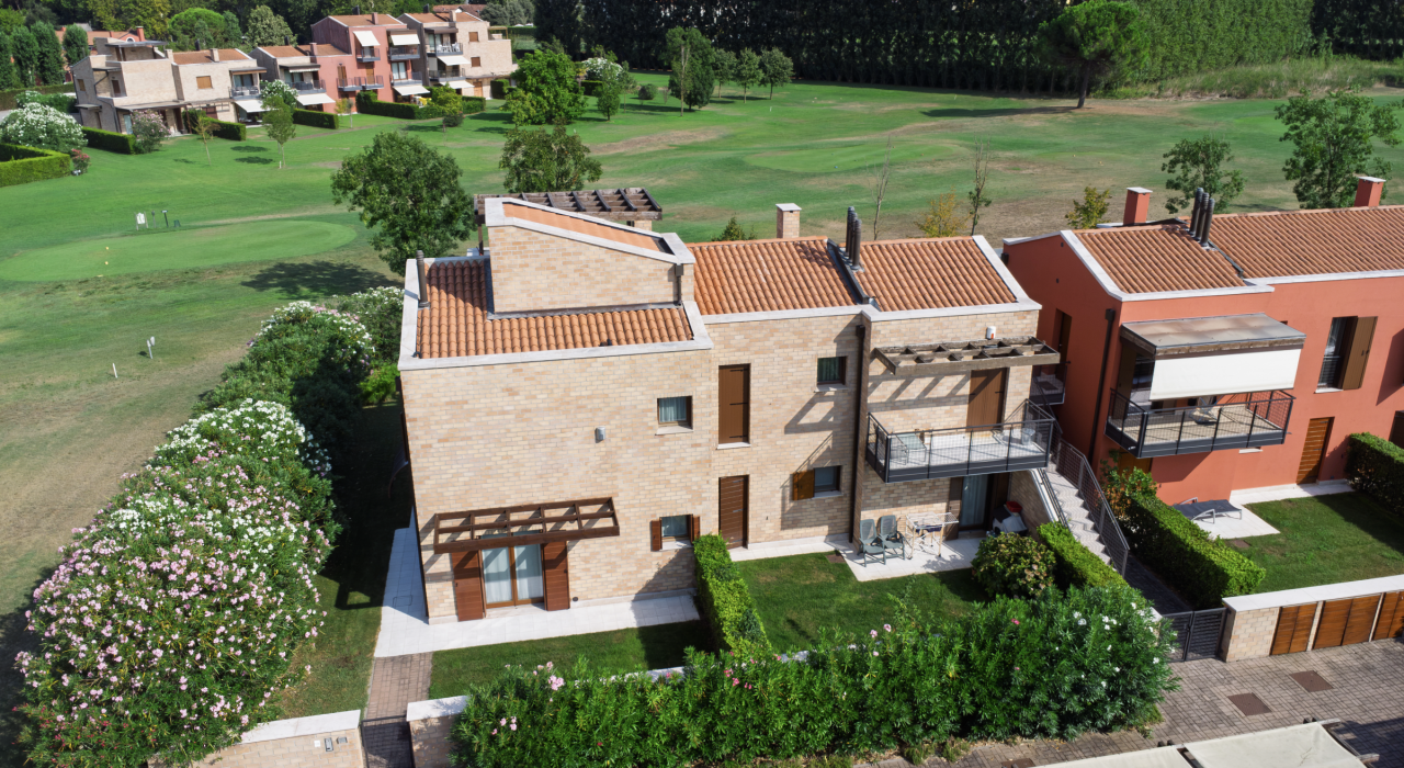 Esclusiva Villetta di Testa nel Cuore del Golf Jesolo Village — Foto 49