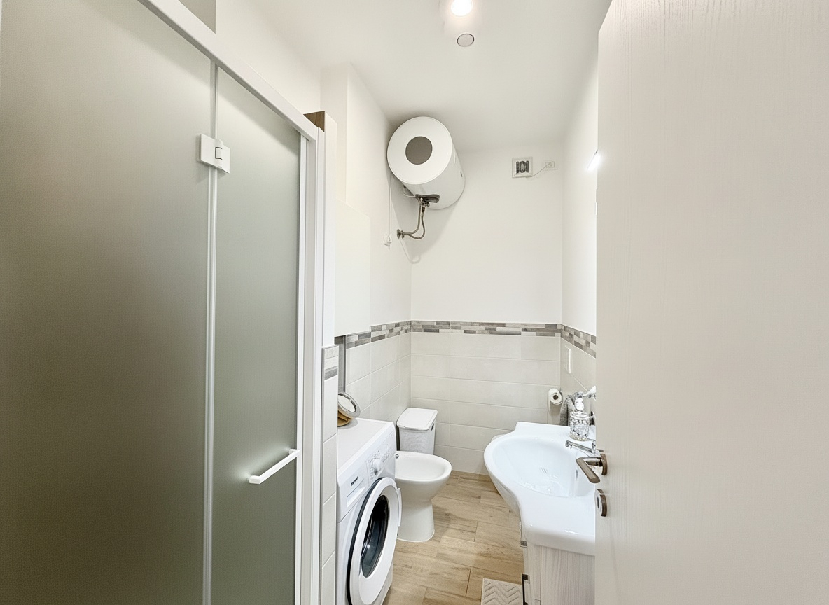 Appartamento Bilocale Ristrutturato con Terrazzo Abitabile — Foto 17