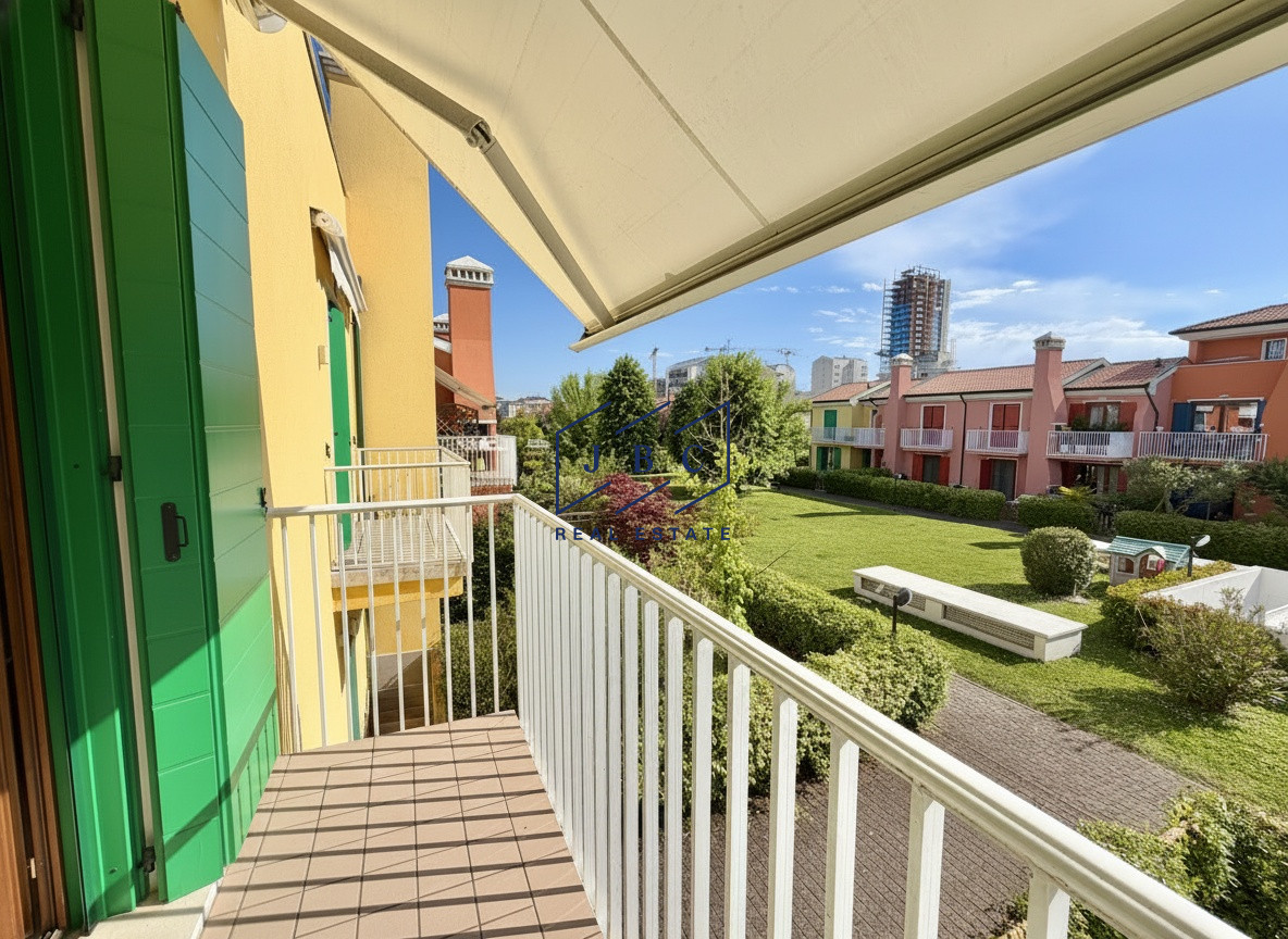Appartamento Quadrilocale con Solarium a Jesolo Lido — Foto 12