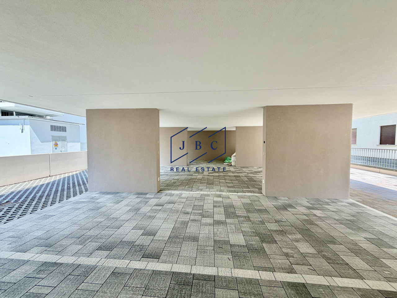 Appartamento di Nuova Costruzione con Vista Panoramica a Jesolo Lido — Foto 23