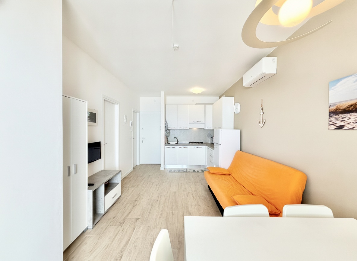 Appartamento Bilocale Ristrutturato con Terrazzo Abitabile — Foto 6