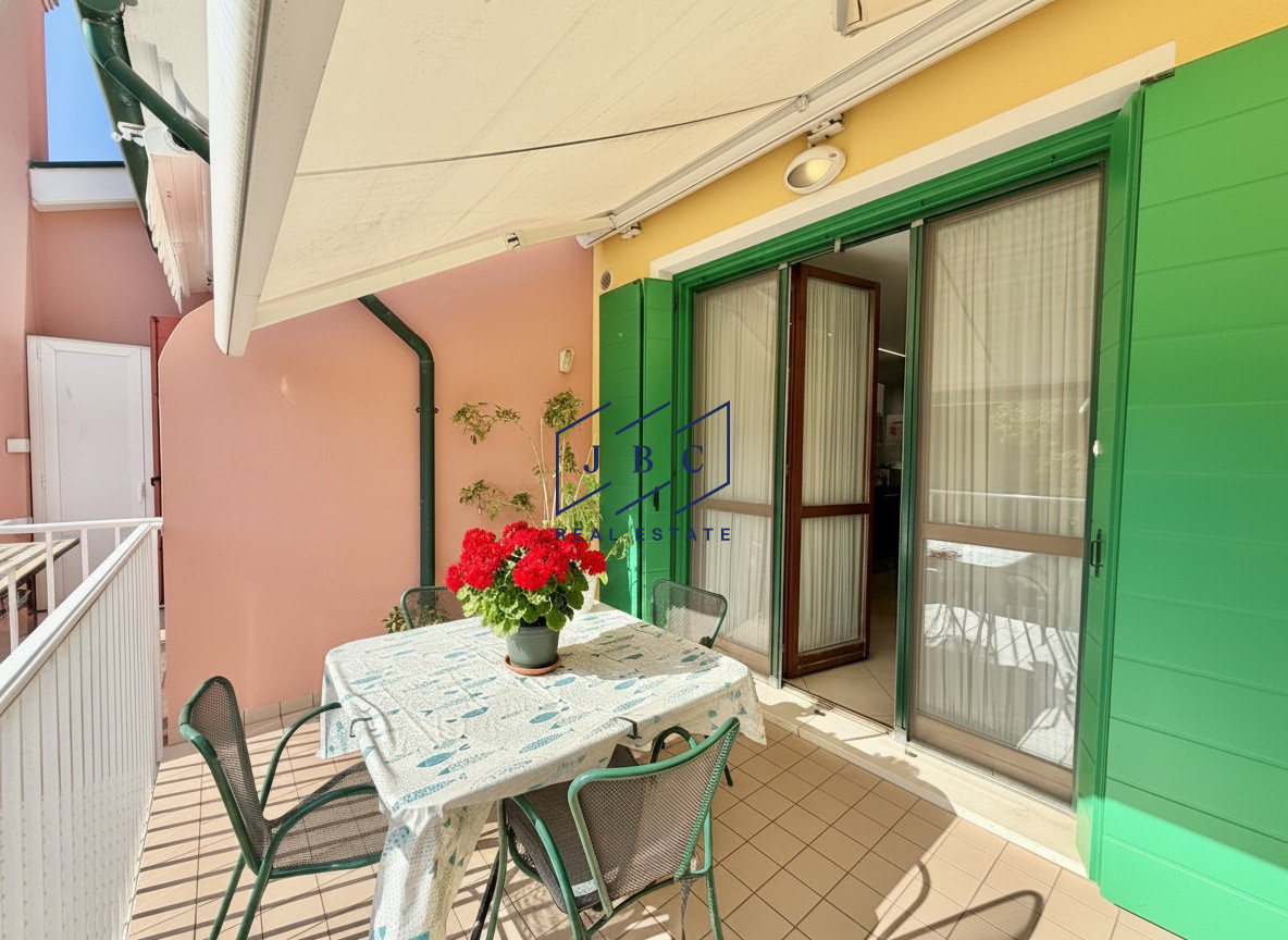 Appartamento Quadrilocale con Solarium a Jesolo Lido — Foto 7