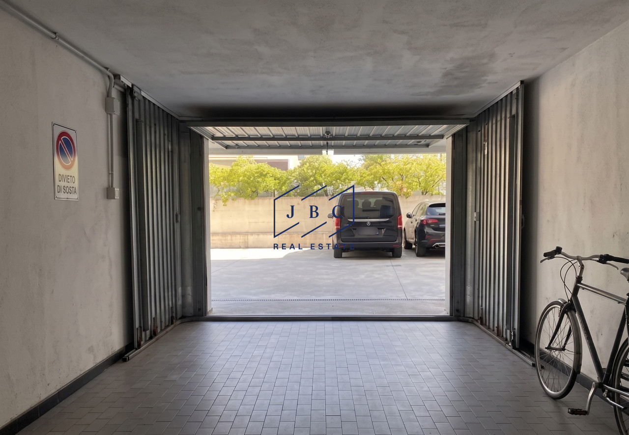 Spaziosi Garage in Vendita | Zona Faro – Lido di Jesolo — Photo 2
