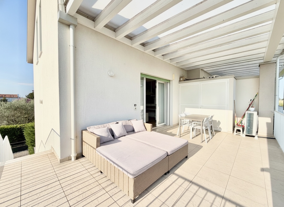 Appartamento Trilocale con Terrazzo Abitabile — Foto 2