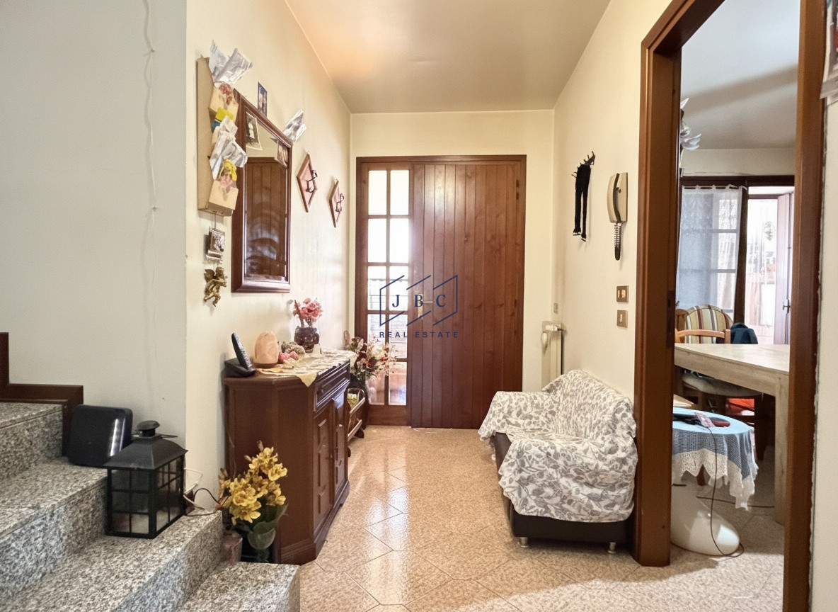 Casa Quadrifamiliare centrale giardino a Motta di Livenza — Foto 3