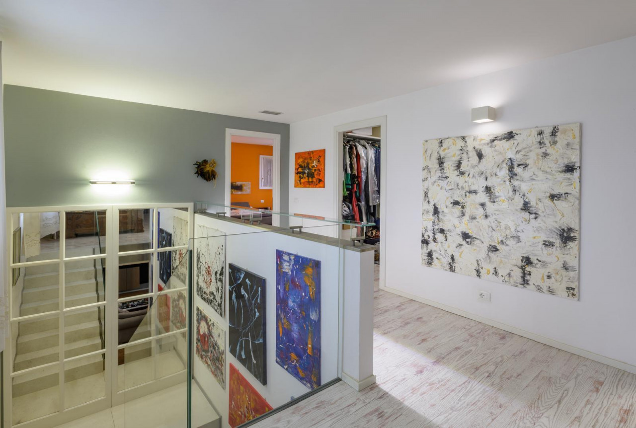 Prestigiosa Villa singola con parco e piscina: nuova modalità di acquisto — Foto 23